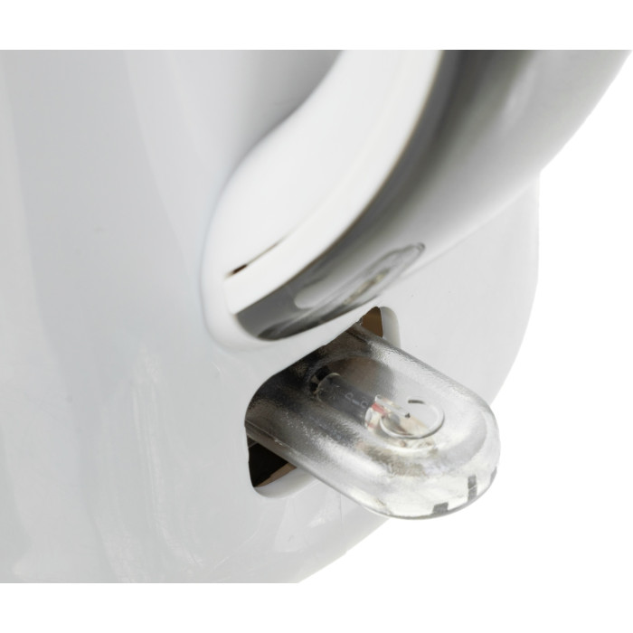 Электрочайник Hyundai HYK-P2021 белый, черный