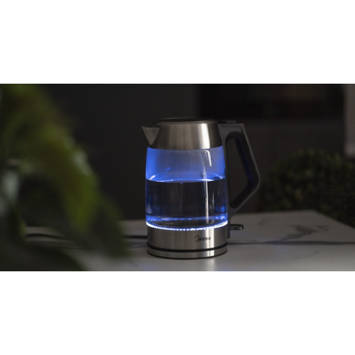 Электрочайник Midea MK-17G01F черный