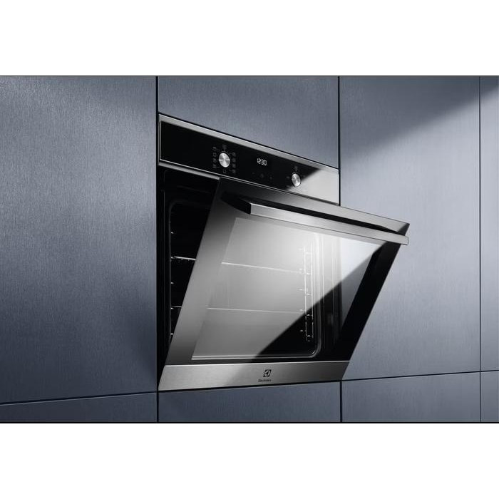 Electrolux EOF 5H40 BX черный, стальной