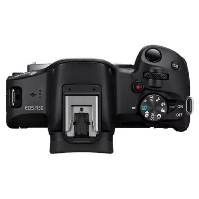 Canon EOS R50 + RF-S 18-45 mm IS STM 5811C036