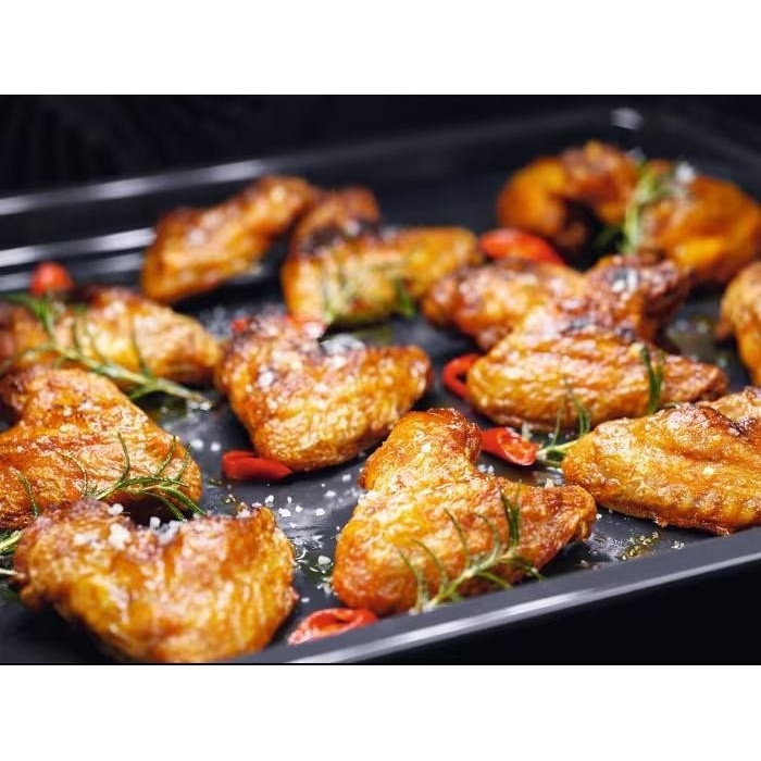 Electrolux EOH 2H00 BX серебристый, черный