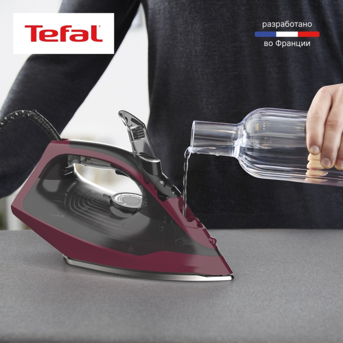 Tefal Express Steam FV2846E0 черный, красный