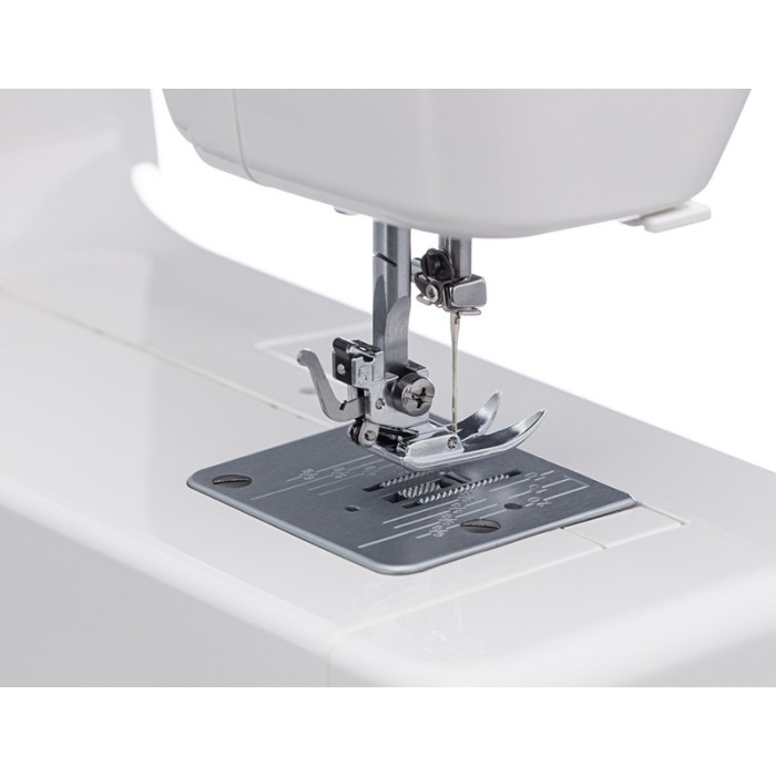 Janome JUNO 1815 белый, фиолетовый