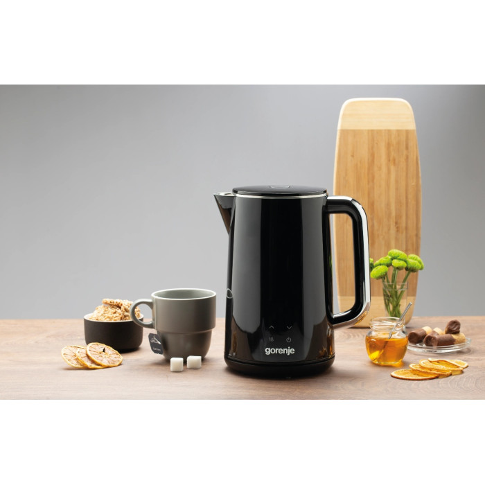 Электрочайник Gorenje K17DWD черный