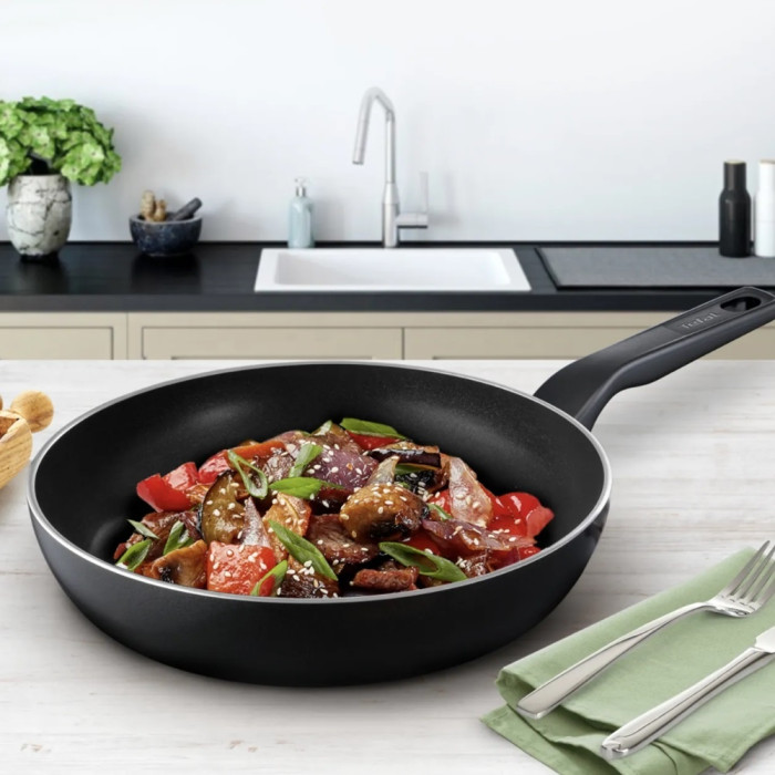 Сковорода Tefal Ultra+ 26 см с антипригарным покрытием, алюминий
