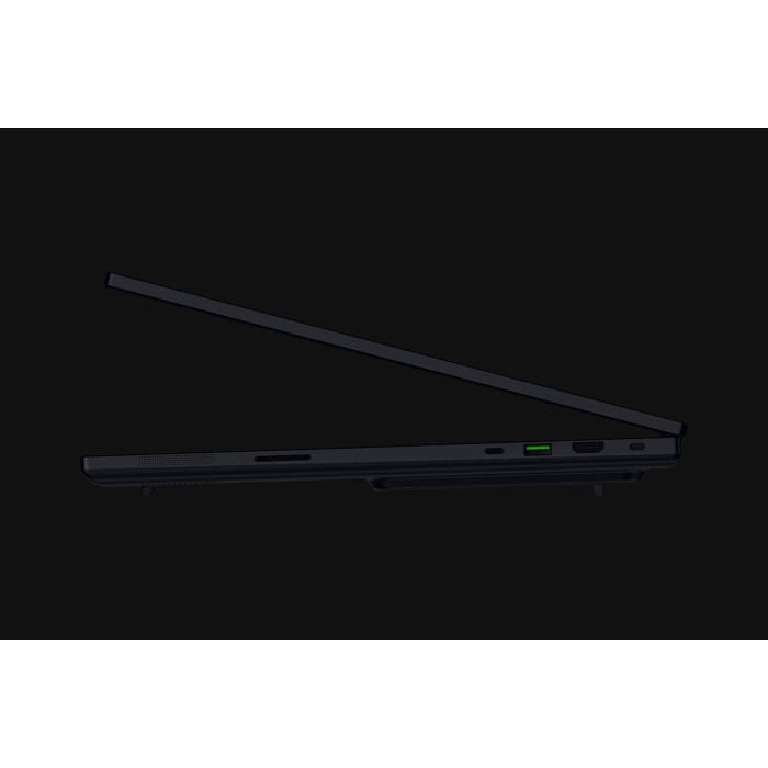 Razer Blade 16 16' / 32 Гб / SSD 1024 Гб / Win 11 Home / RZ09-05286EN3-R3E1
