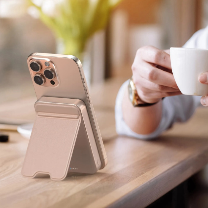 Внешний аккумулятор Satechi OntheGo Qi2 10K Magnetic Power Bank with Stand 10000 мАч 20 Вт розовый