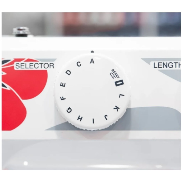 Janome J925S белый, красный