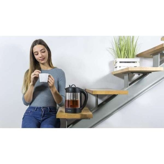 Электрочайник Cecotec 01512 черный