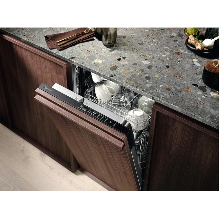 Electrolux EEA 71210 L черный, серый