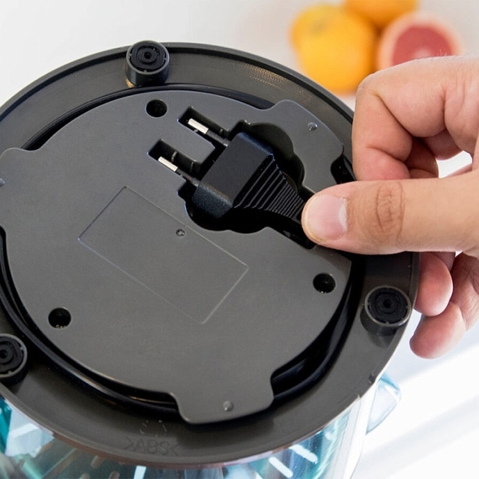 Cecotec полуавтоматический 04069, пластик