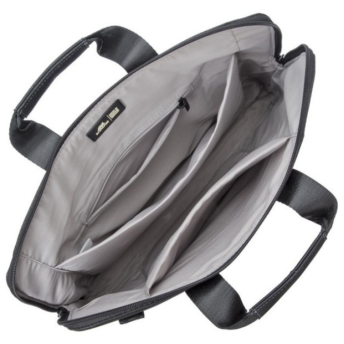 RIVACASE 8930 15.6 черный