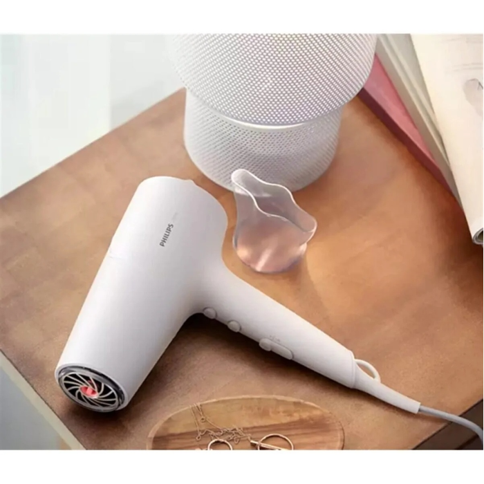 Philips BHD500/00 фен белый