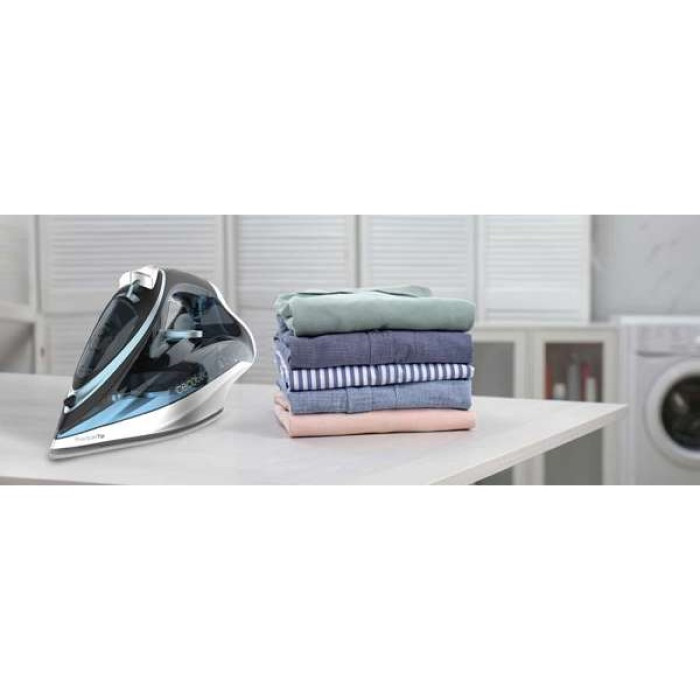 Cecotec IronHero 2600 Vital черный