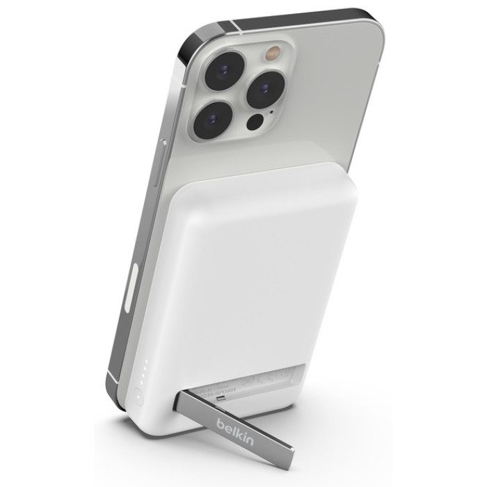 BELKIN 5k Qi2 MagSafe Compatible Powerbank with kickstand