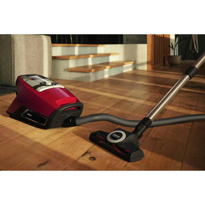 Miele SKCR3 Blizzard CX1 Cat & Dog красный