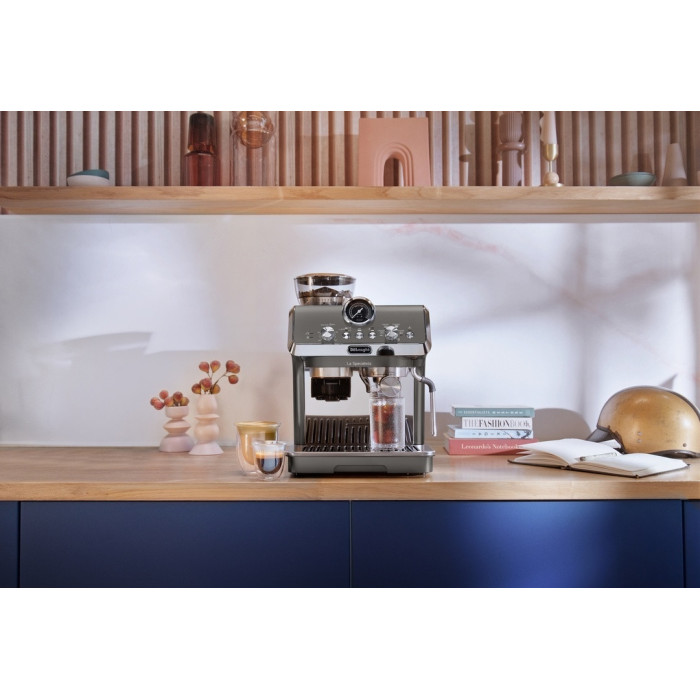 Кофеварка Delonghi / EC9255.T