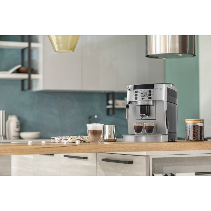 Кофемашина Delonghi Magnifica S ECAM 22.110.SB серебристый