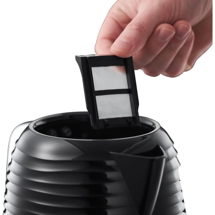 Электрочайник Russell Hobbs 24361-70 черный