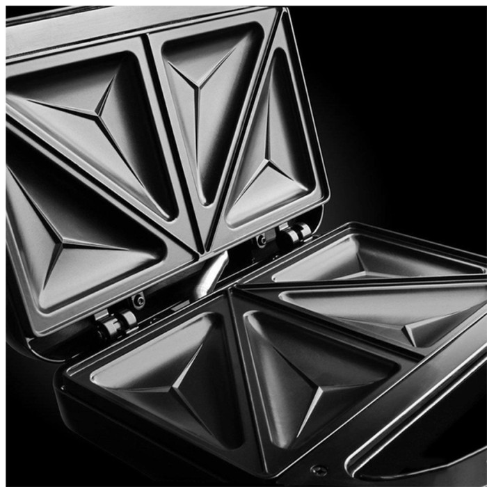 Сэндвичница Russell Hobbs 24530-56 черный