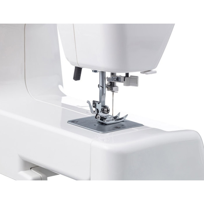 Janome XV-7 белый