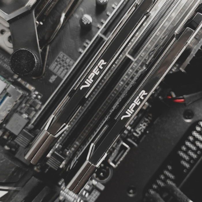 Patriot Viper Steel DDR4 PVS416G320C6 16Gb