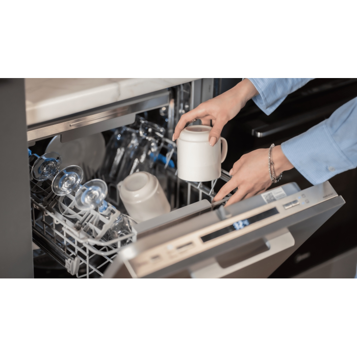 Midea MDWB-4518LF серебристый