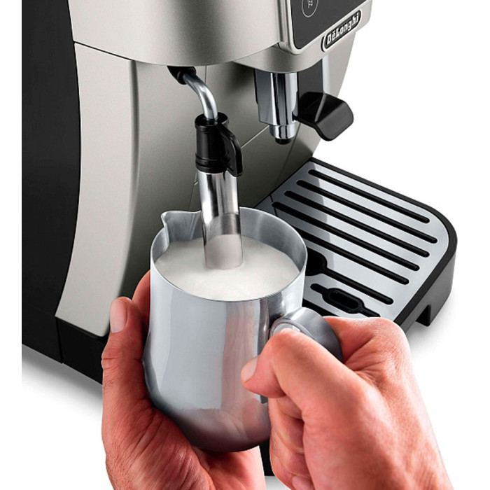 Кофемашина Delonghi ECAM220.31.SB серый