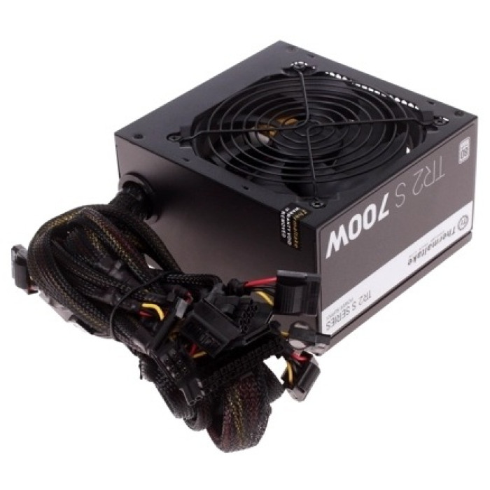 Thermaltake TR2 S 700 Вт