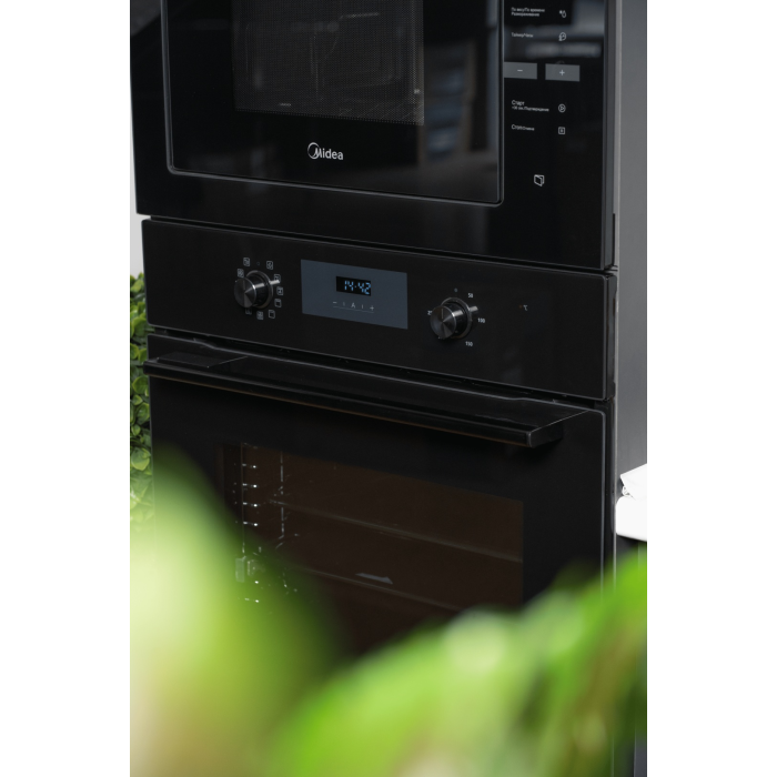 Midea MO69111 GB черный