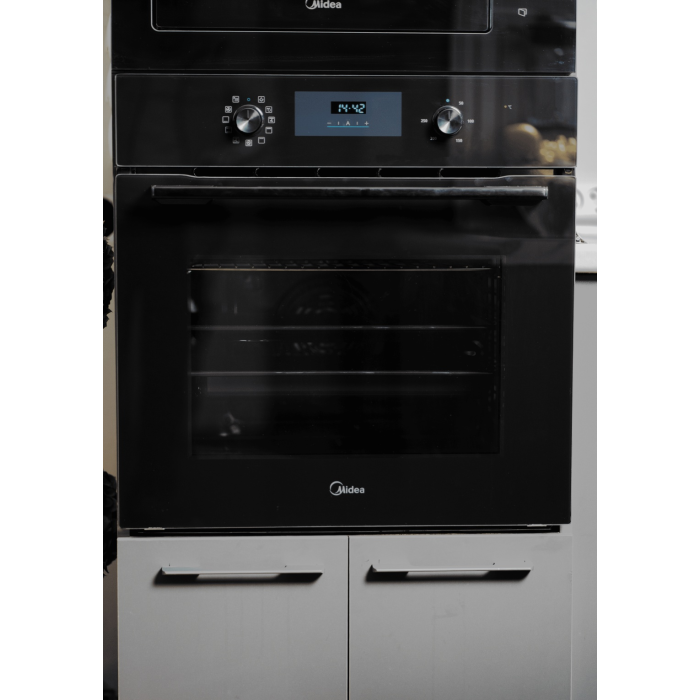 Midea MO69111 GB черный