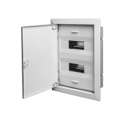 Щиток для с/п на 24 модуля с металлической дверцей TYCO 69124М/68124M<br>43494