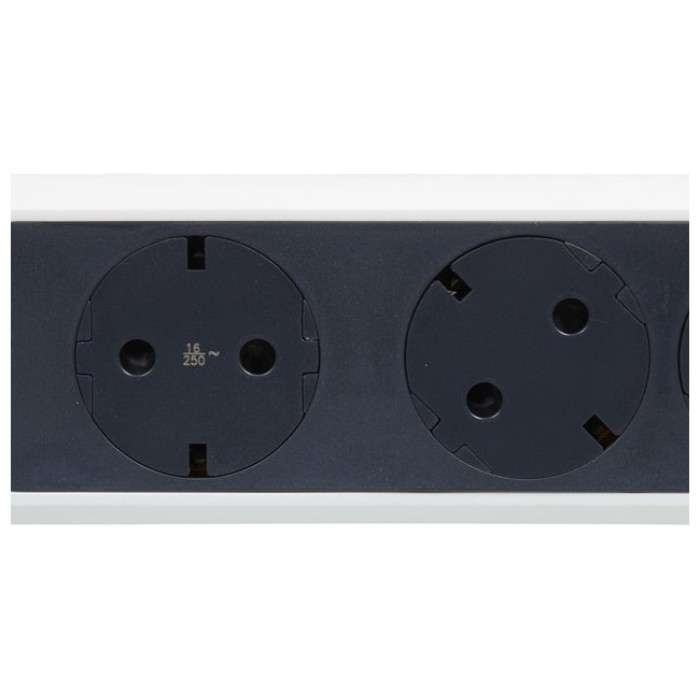 Сетевой фильтр Legrand 694539 3 м