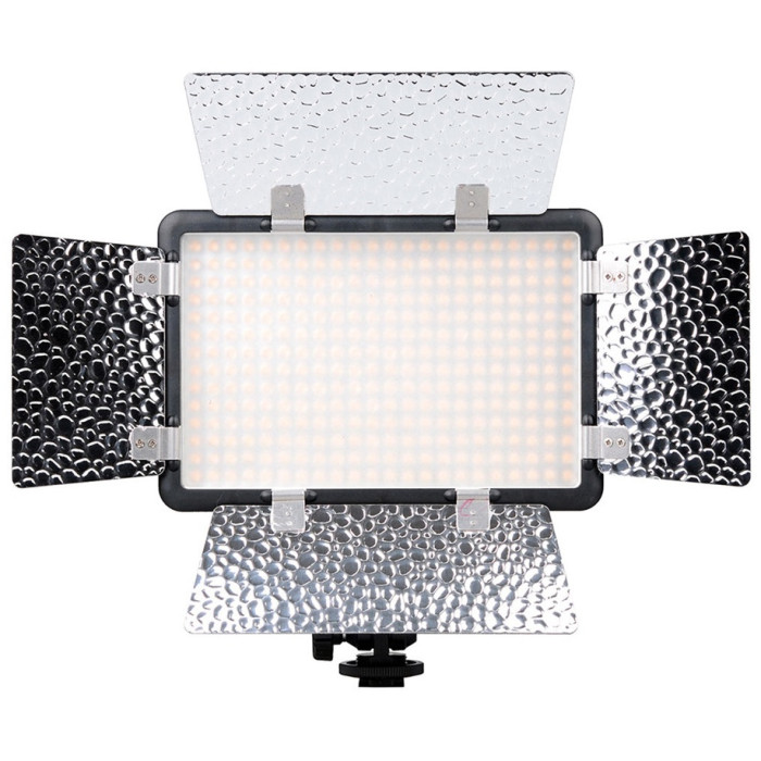 Осветитель светодиодный Godox LED308C II