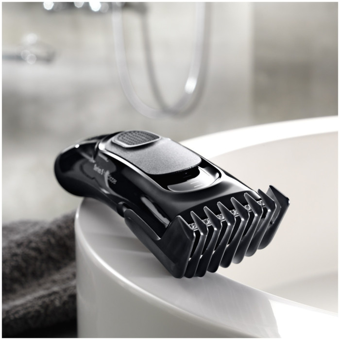 Braun HC5050 с 2 гребнями и зарядной подставкой, черный