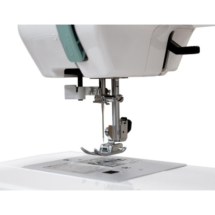 Janome HD 6130 белый, зеленый