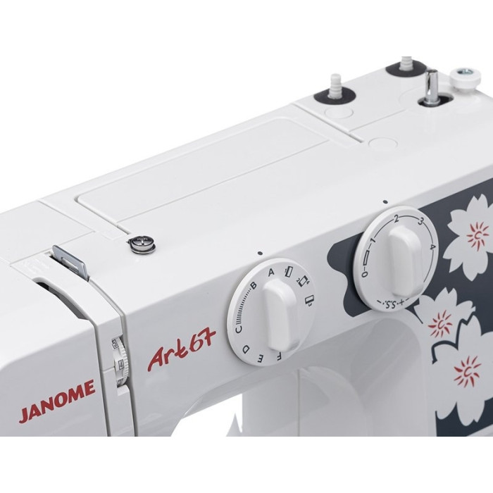 Janome Art 67 белый