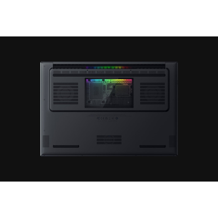 Razer Blade 16 16" / 32 Гб / SSD 1024 Гб / Win 11 Home / RZ09-05286EN3-R3E1