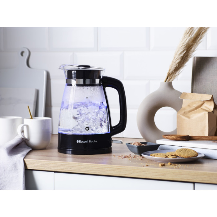 Электрочайник Russell Hobbs 26080-70 черный