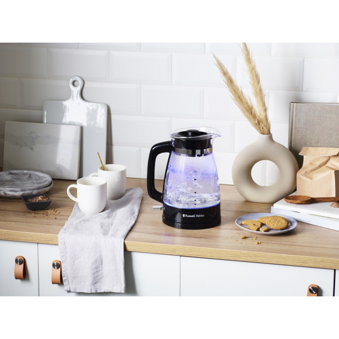 Электрочайник Russell Hobbs 26080-70 черный
