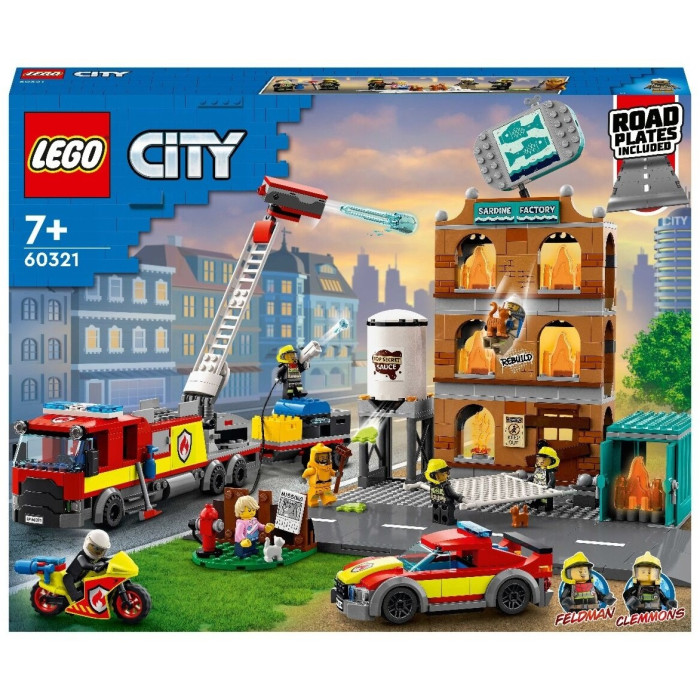 Конструктор LEGO Пожарная команда, деталей 766 шт