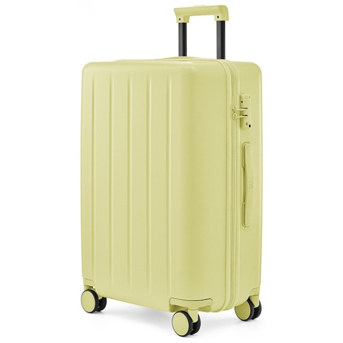 Чемодан NinetyGo Danube MAX luggage 28 поликарбонат 100 л желтый
