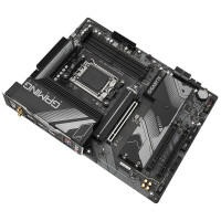GIGABYTE B650 GAMING X AX V2