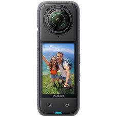 Экшн-камера Insta360 X4 Standard Bundle