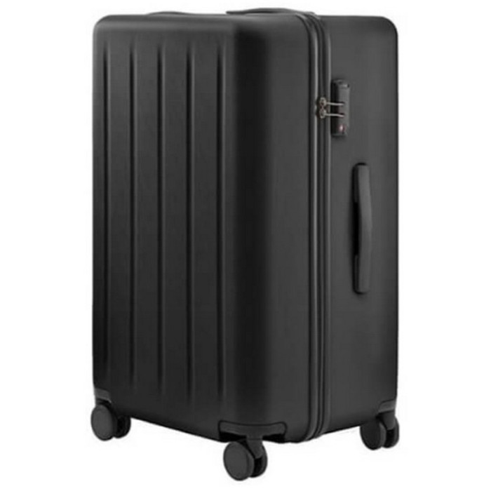 Чемодан NinetyGo Danube MAX luggage 28 поликарбонат 100 черный