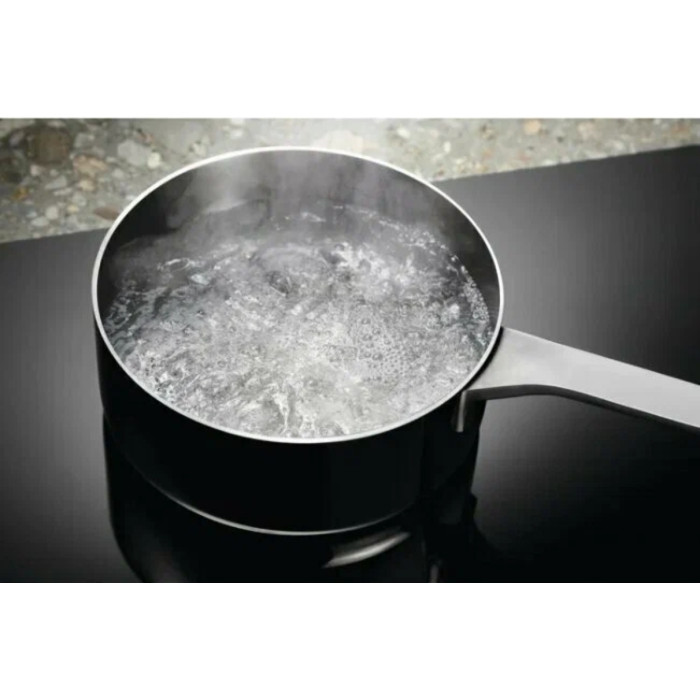 Electrolux LIV 63431 BK черный