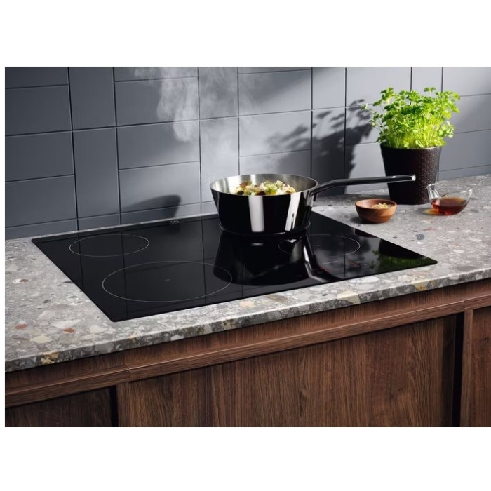 Electrolux LIB 60420 CK черный