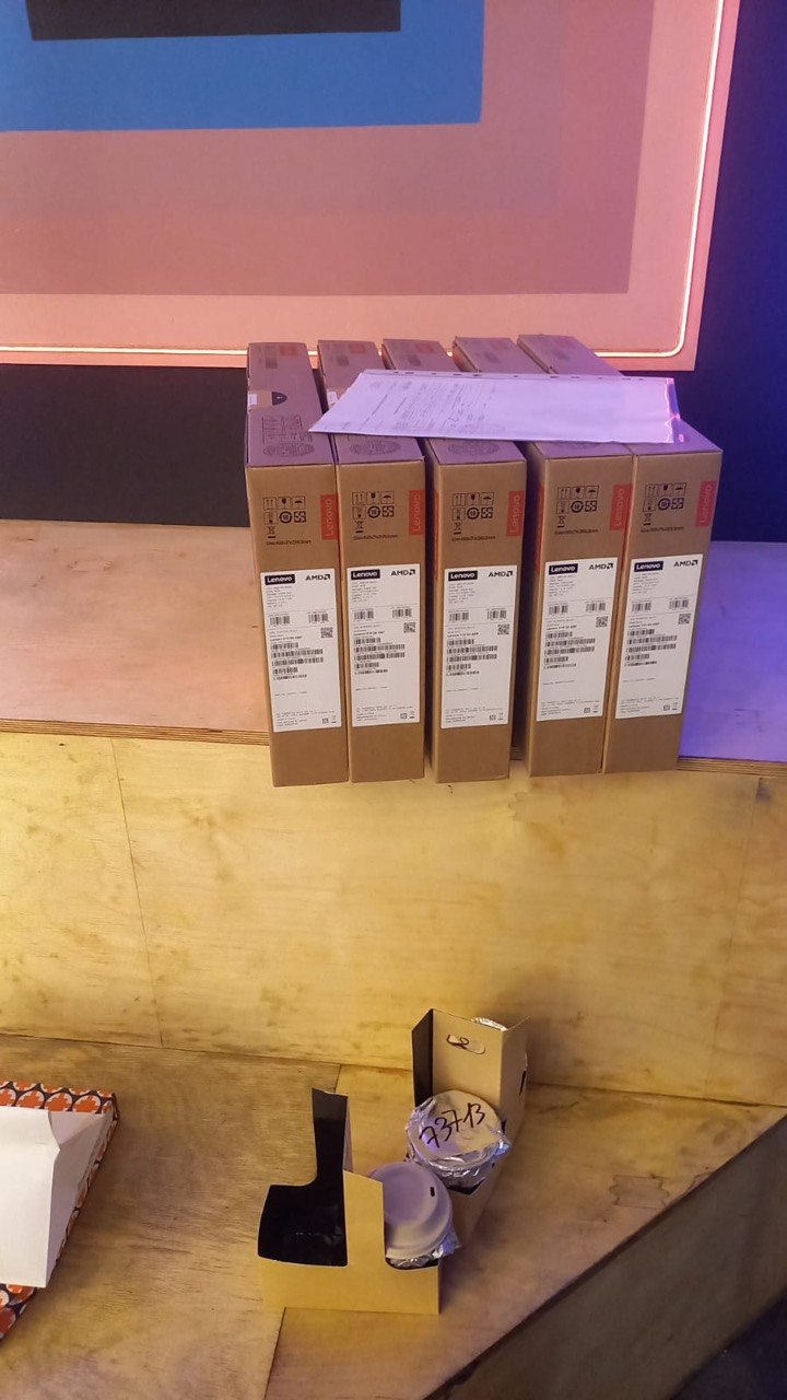 Поставка ноутбуков Lenovo V15 для корпоративных рабочих мест